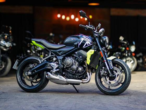 TRIUMPH TRIDENT 660 